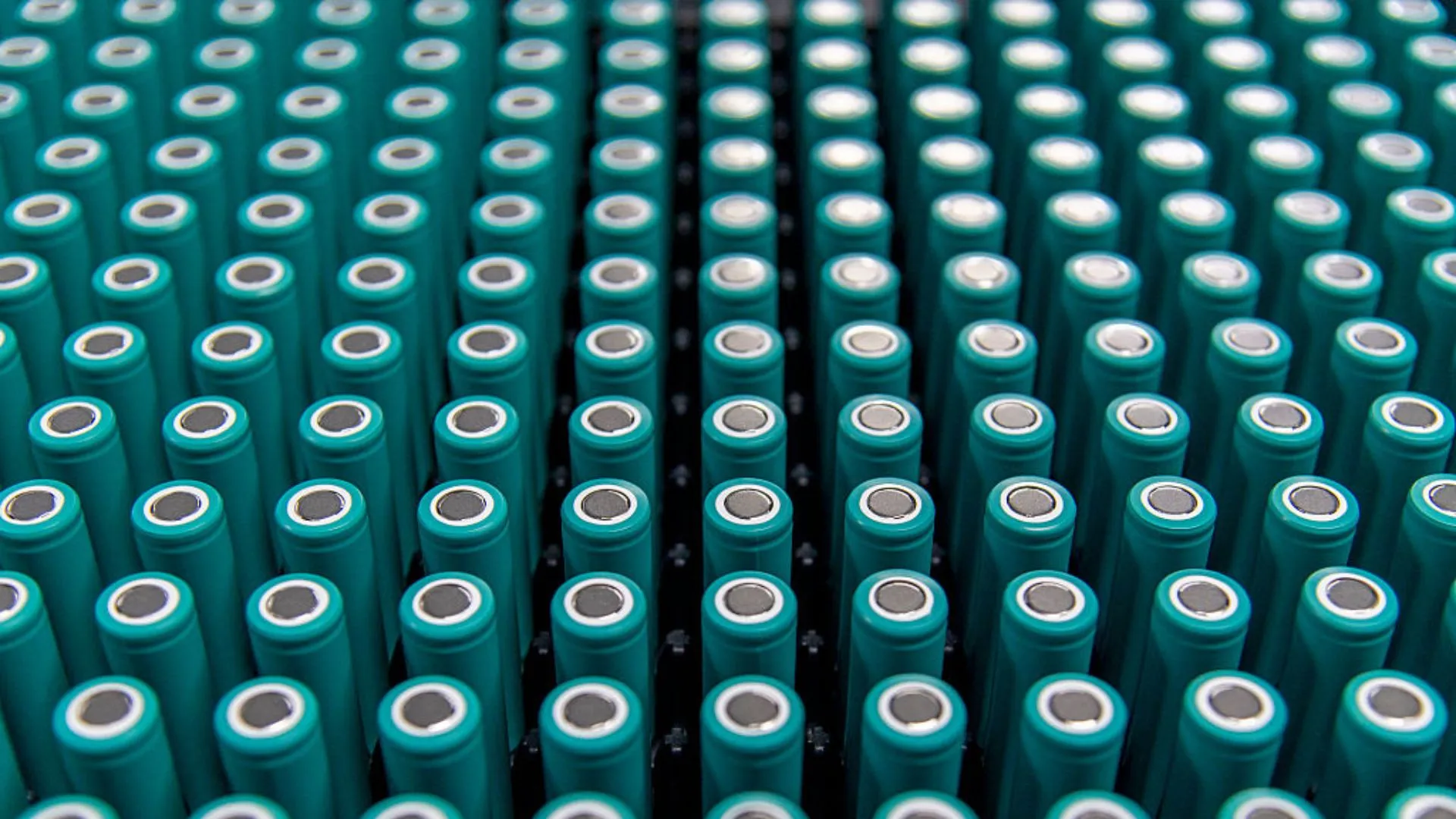 Aqueous zinc battery hit 1,000 cycles with plant-derived hydrogel