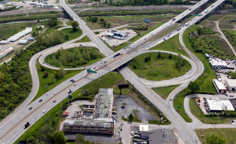 NFL’s Chiefs Move to Kansas Sets $4B Stadium Construction Program