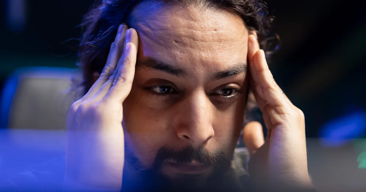 Talk to AI every day? New research says it might signal depression