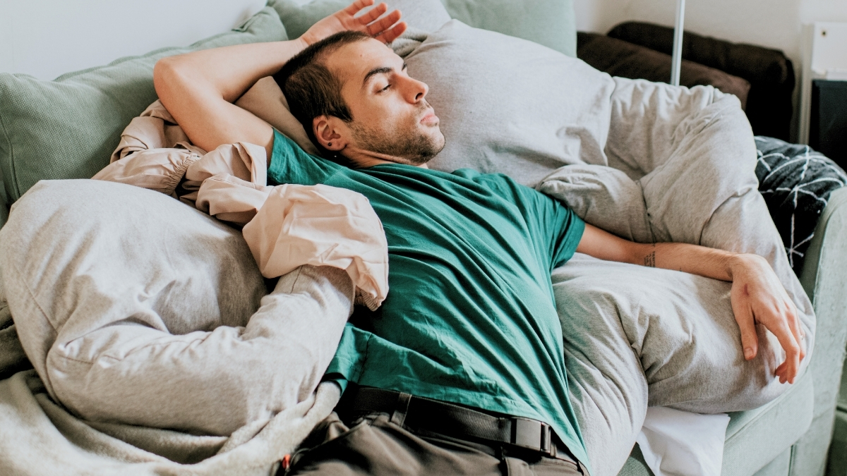 Not All Sitting Is Equal. One Type Was Just Linked to Better Brain Health. : ScienceAlert