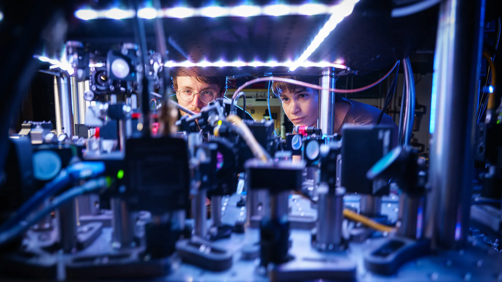 This quantum sensor tracks 3D movement without GPS