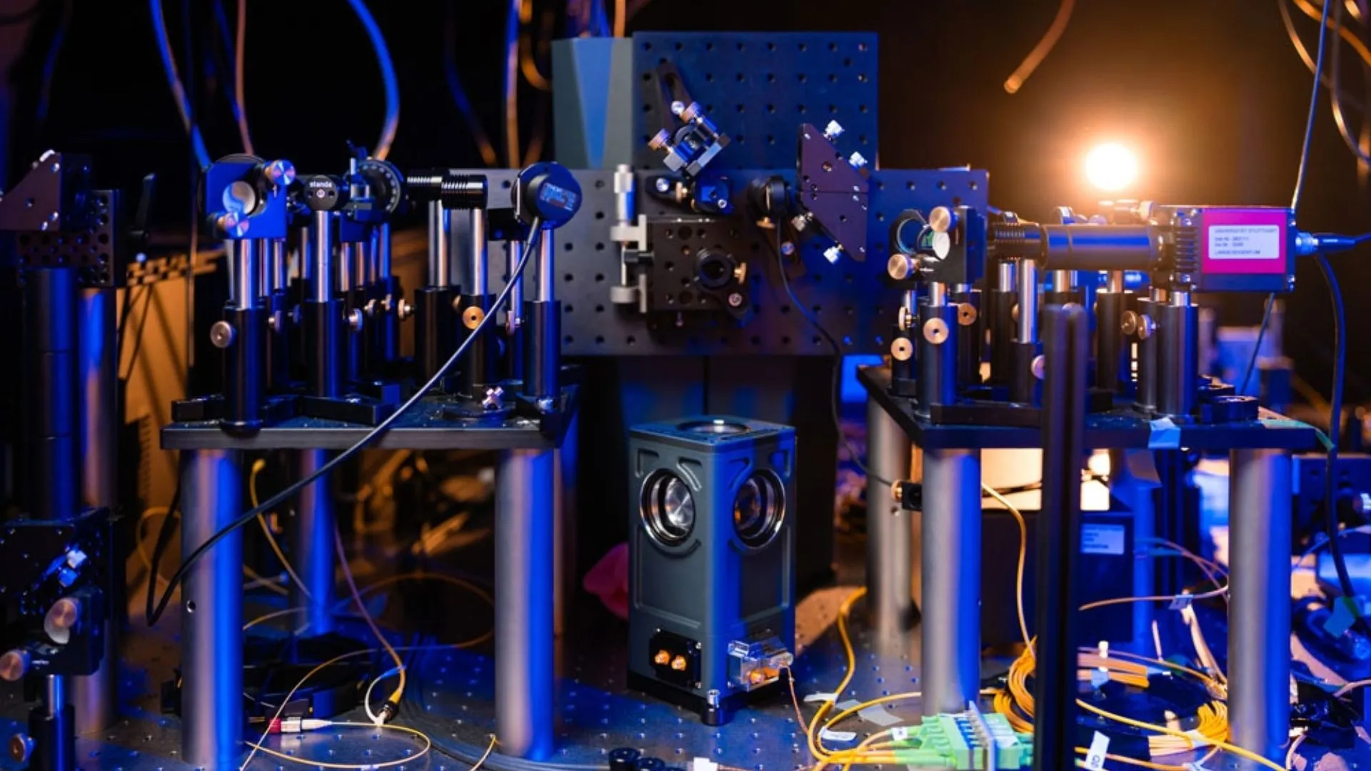 On-demand telecom photon source sets record 92% interference