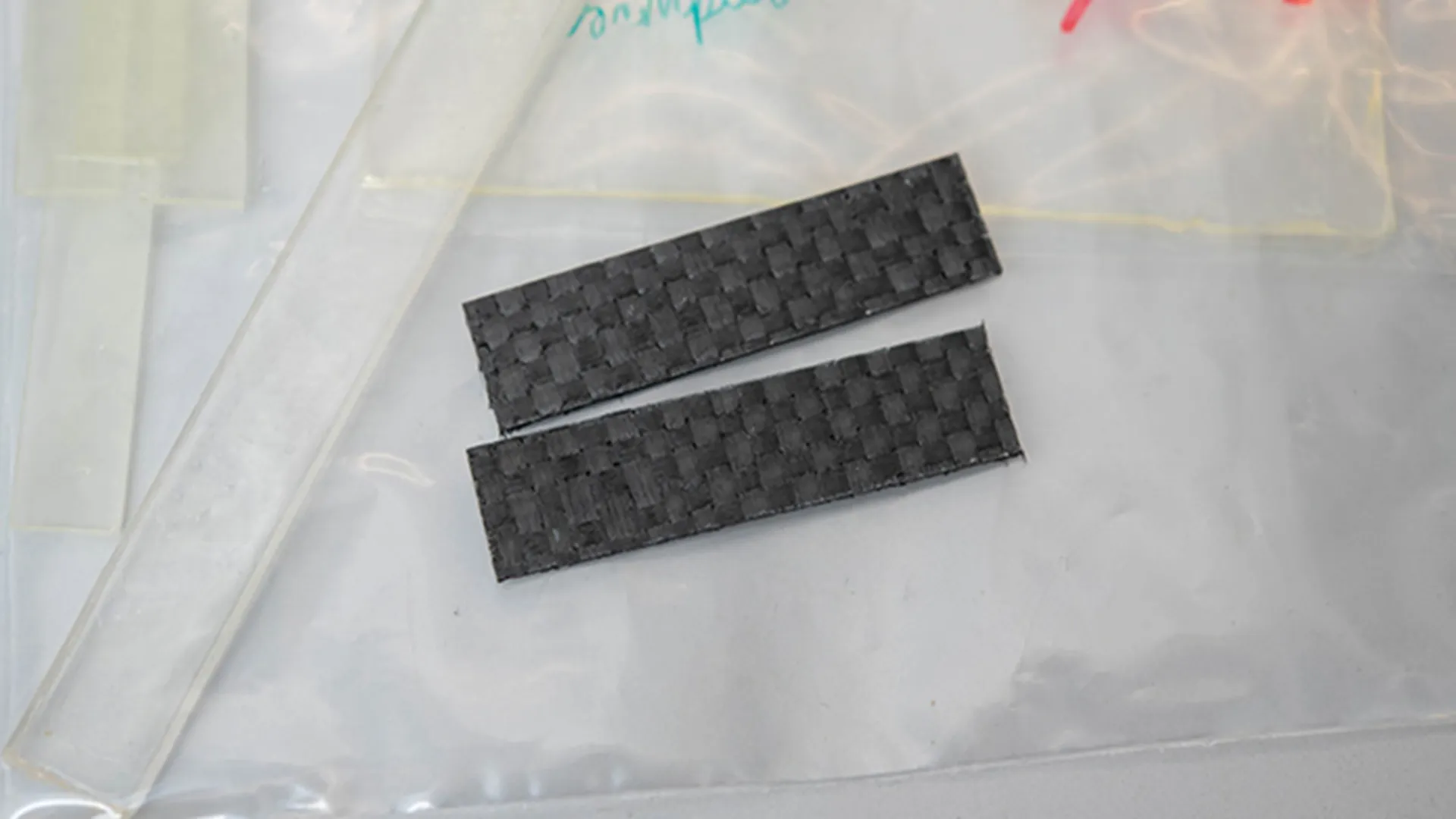 Recyclable epoxy resin cuts plastic waste in planes and wind turbines