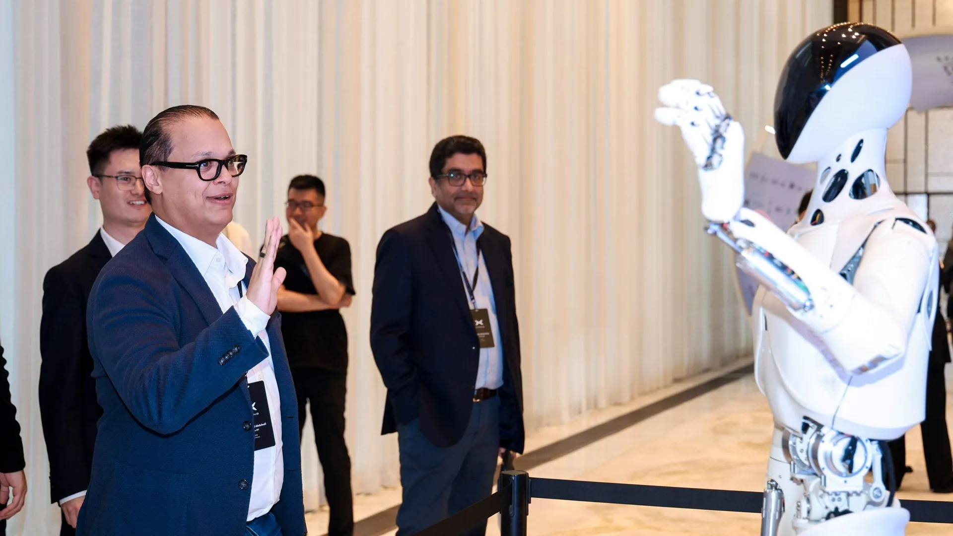 XPeng hits mass-production milestone with first ET1 humanoid robot