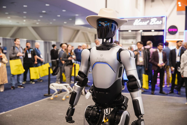 AGIBOT Ranked No. 1 Globally in Humanoid Robot Shipments by Omdia (2025)