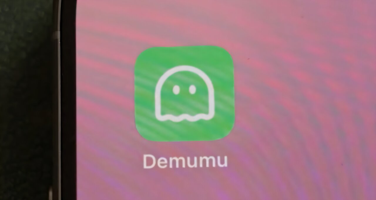 'Are You Dead?' China's viral app reveals a complex reality of solo living and changing social ties