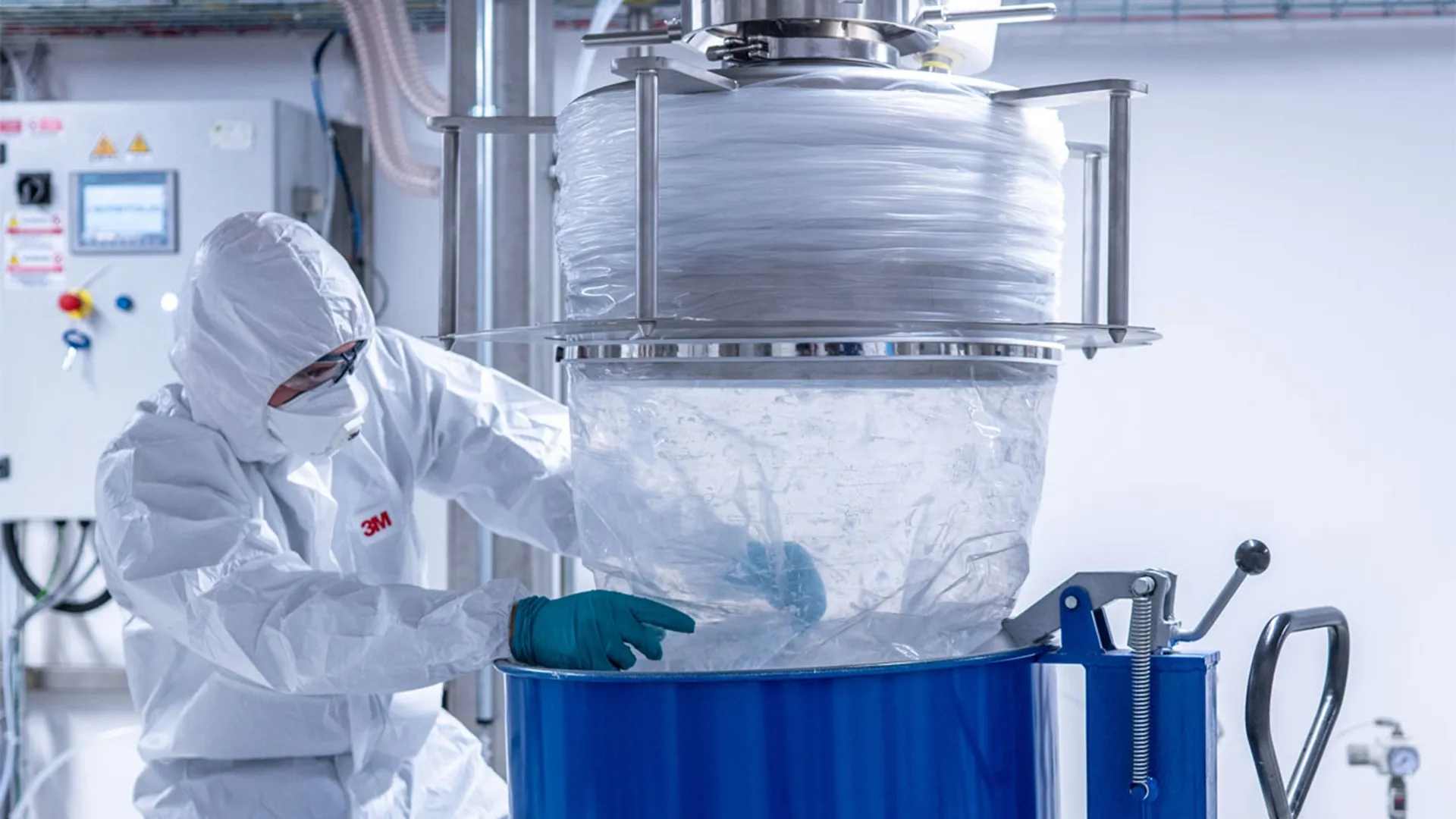 BMW’s mechanical recycling keeps battery materials in active use