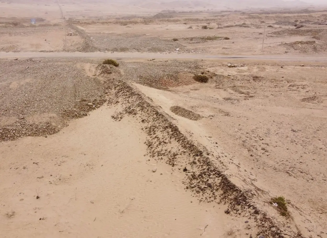 Chimú Culture constructed 10 km wall to protect capital against El Niño events