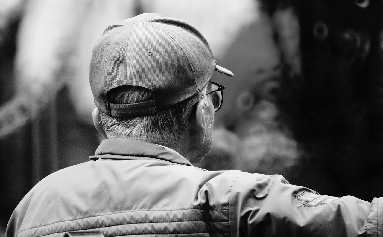 Key Delirium Symptoms and Warning Signs of an Emergency