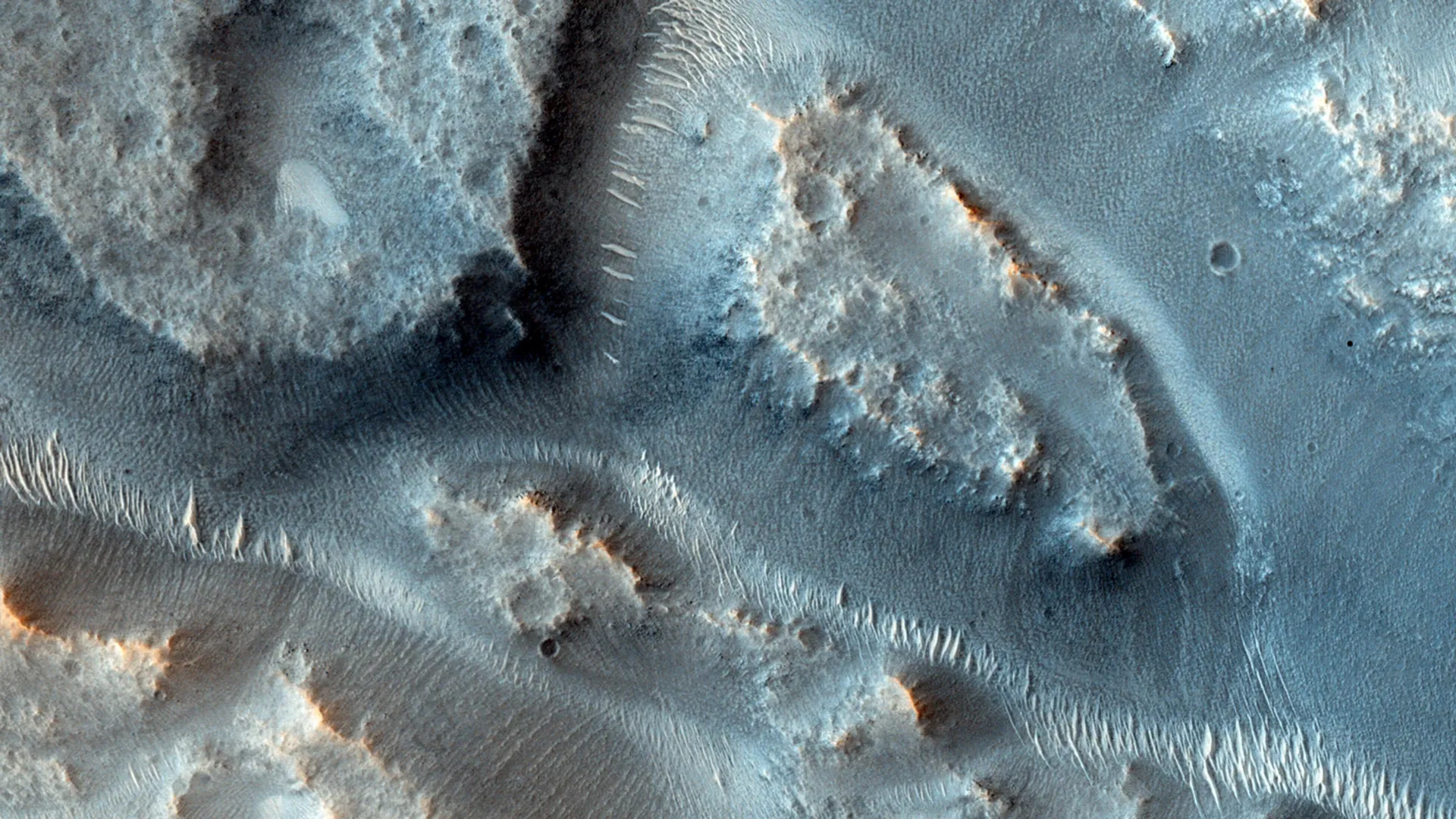 Scientists just found the best places to look for ancient life on Mars
