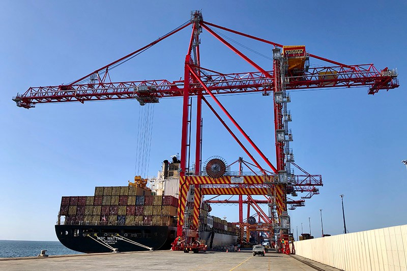 Automated port and terminal operations: Robots moving global trade