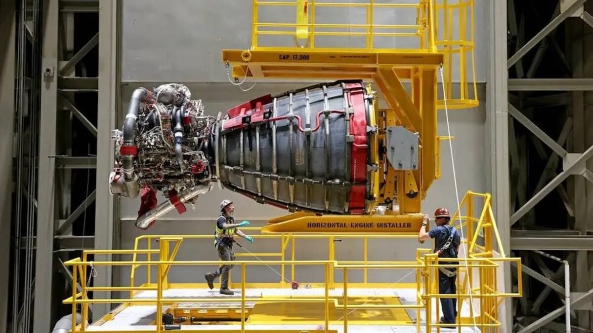 NASA’s Next Moon Rocket Runs on Shuttle Engines—Here’s the Story Behind Each One