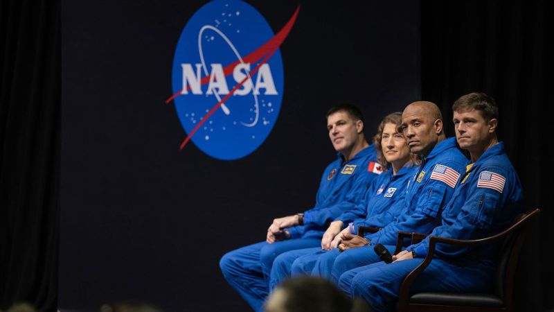 NASA is about to send people to the moon — in a spacecraft not everyone thinks is safe to fly