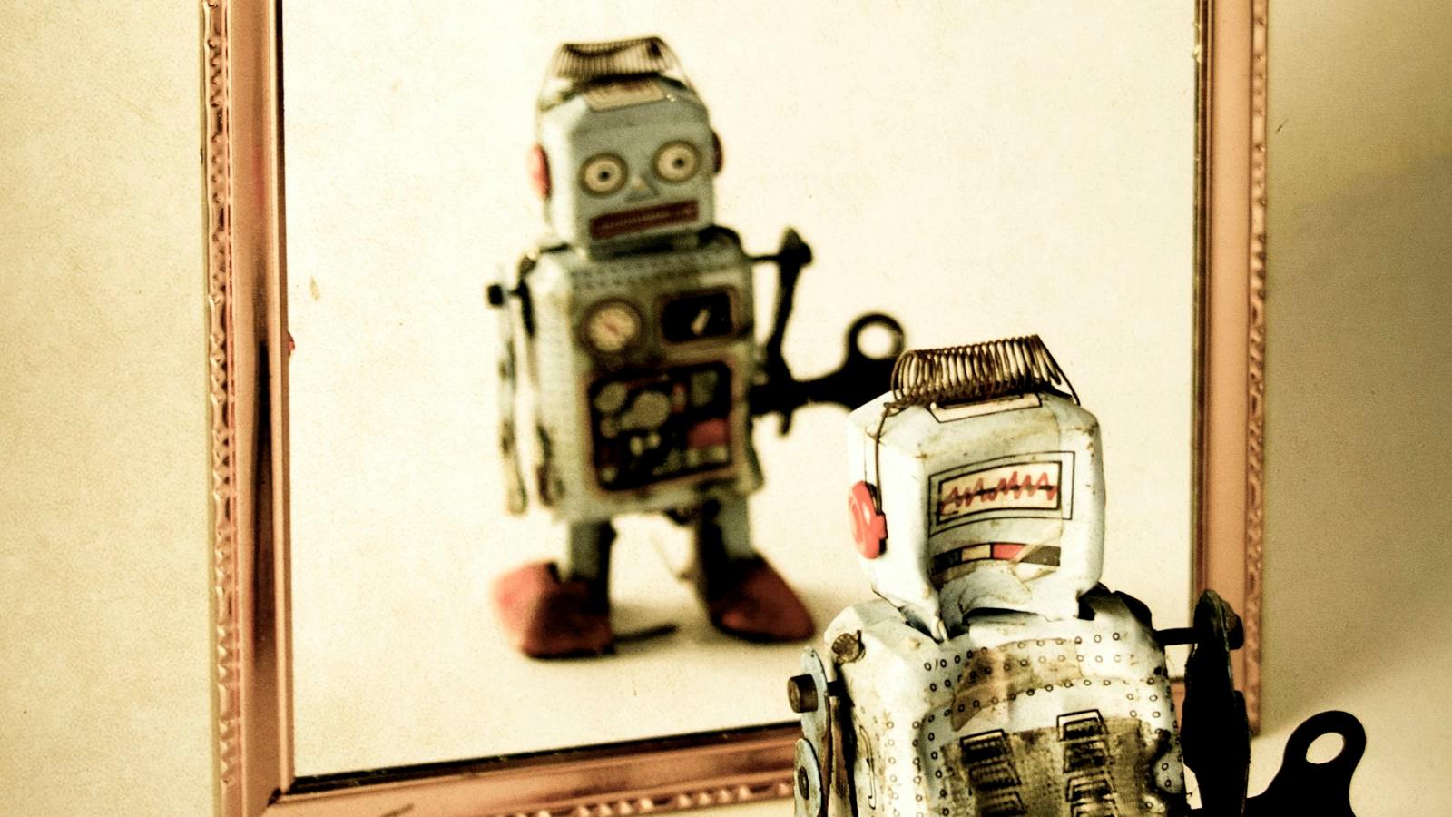 Giving AI the ability to monitor its own thought process could help it think like humans