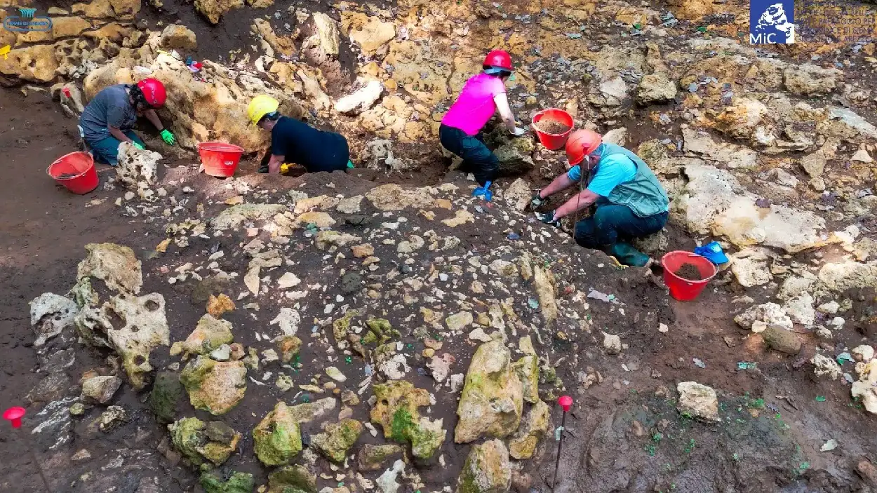 New evidence indicates use of geothermal resources during Neolithic period