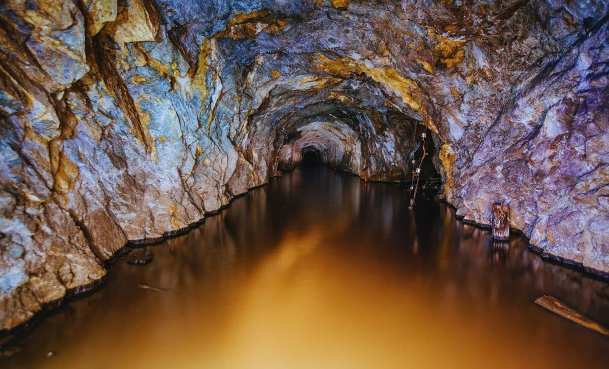 1.2 Billion-Year-Old Water Discovered Deep Underground in a Mine, Can We Take a Sip of It?