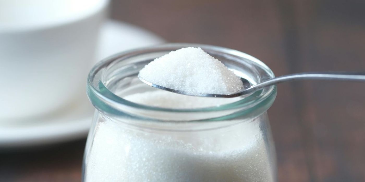 Post-Meal Blood Sugar Surges May Raise Alzheimer’s Risk