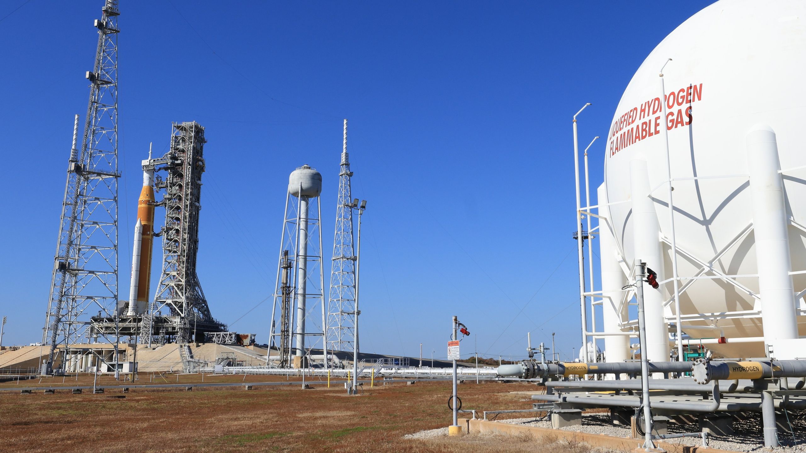 NASA hopes to avoid more hydrogen leaks during 2nd Artemis 2 rocket fueling test today: Watch live