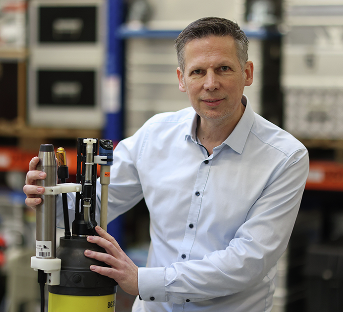 Changing marine lightscapes | Nature Reviews Earth & Environment