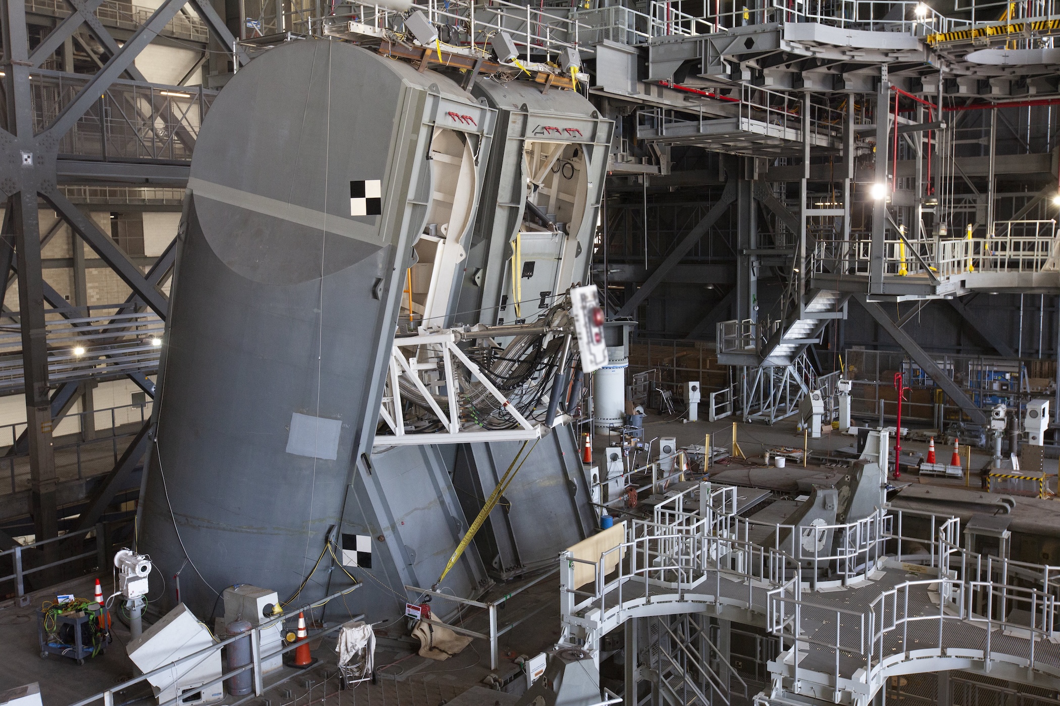 Unable to tame hydrogen leaks, NASA delays launch of Artemis II until March