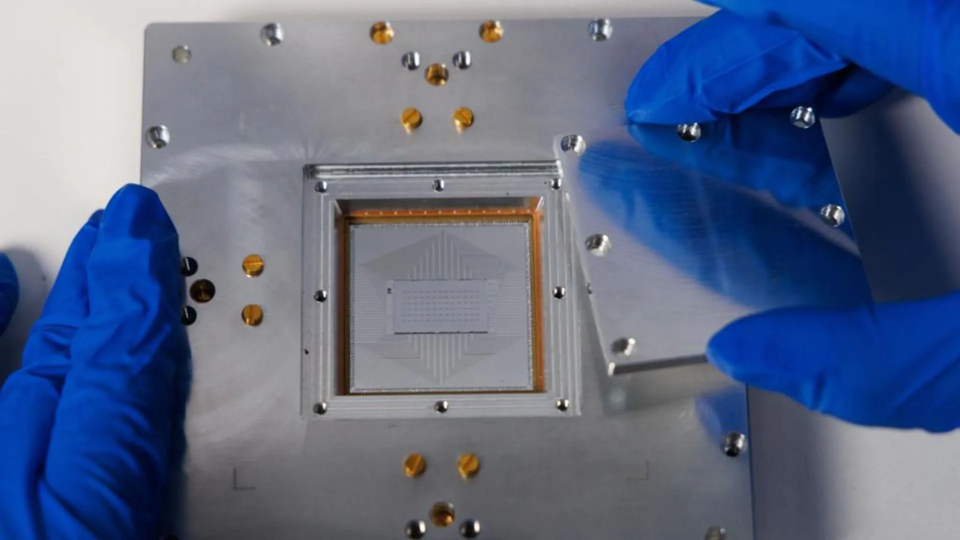 In a first, Chinese team slows quantum chaos using 78-qubit processor