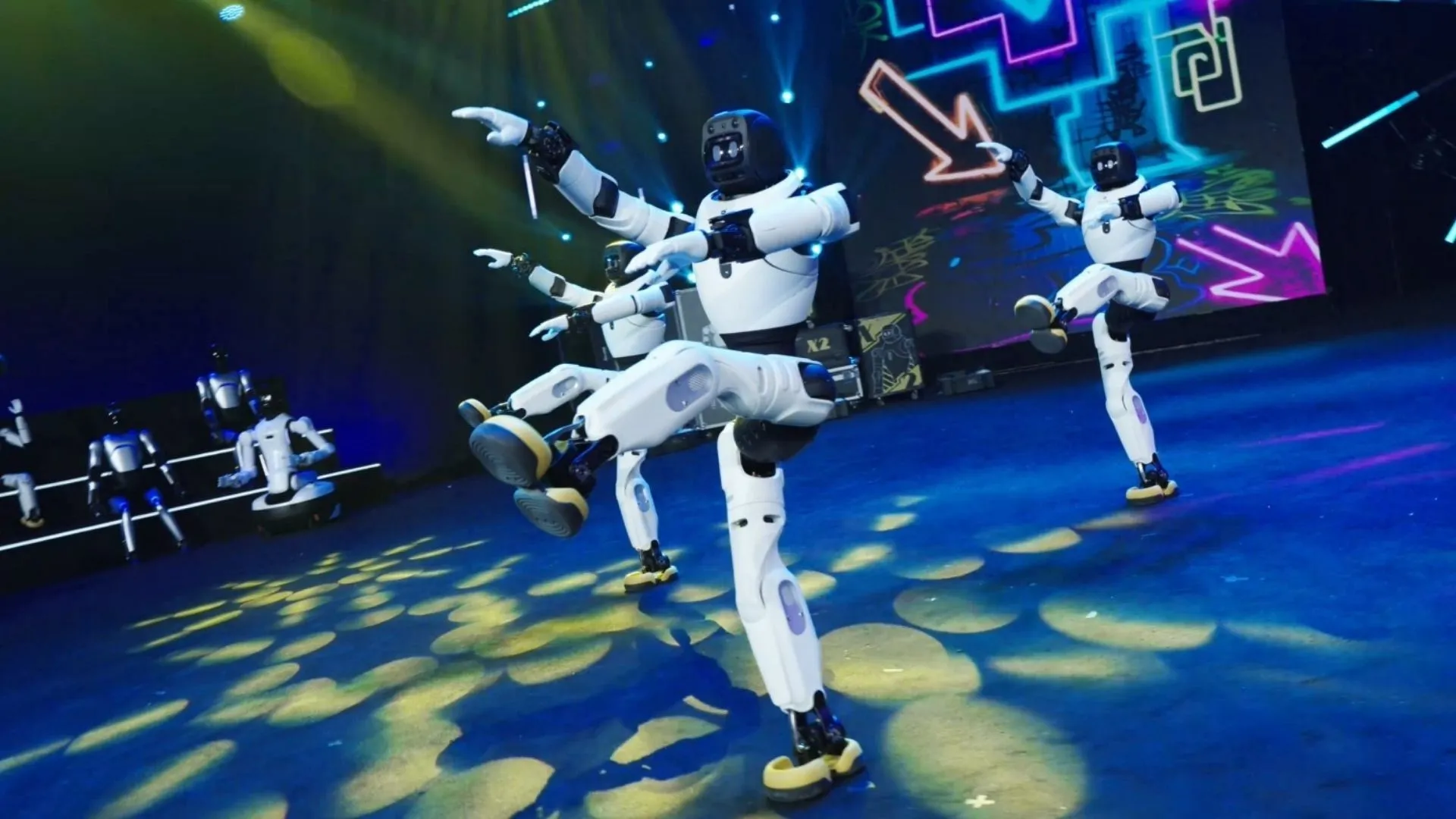Humanoids dance and sing in world’s first gala run entirely by robots