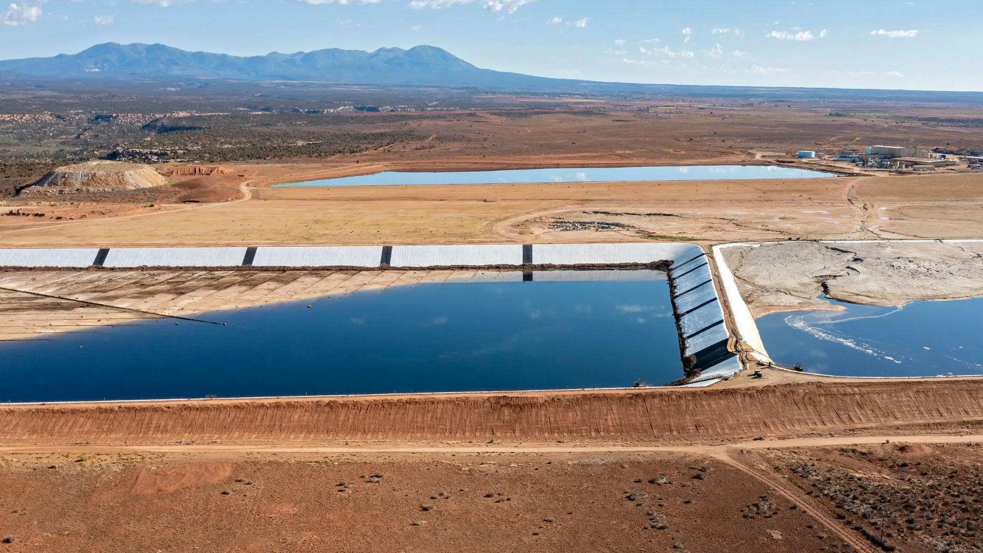 China’s solar-powered ‘biohybrids’ remove 94% uranium from wastewater
