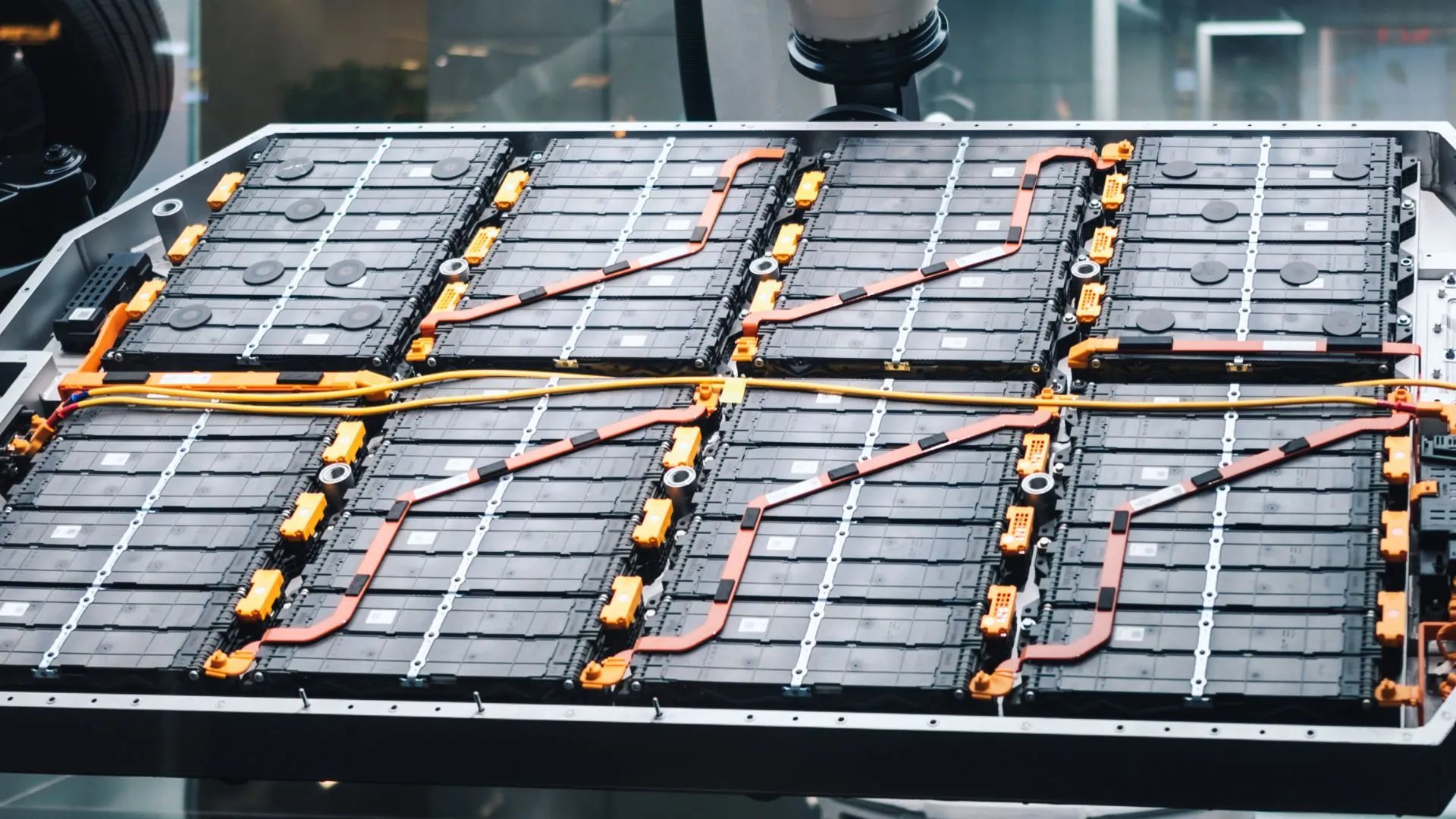 New dry battery process eliminates primer, cuts capacity loss 75%