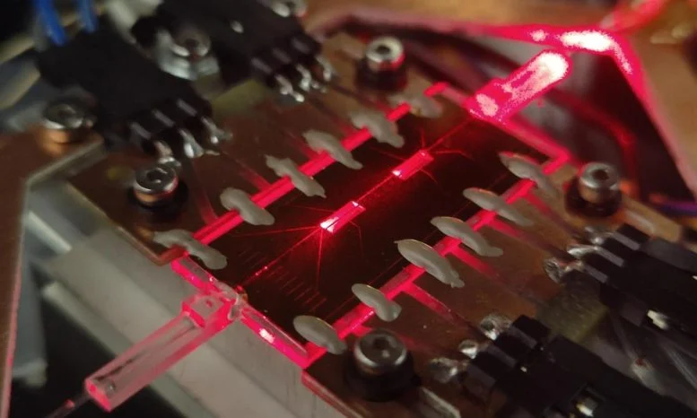 Physicists Turn Ordinary Glass Into a High-Speed Quantum Security Device