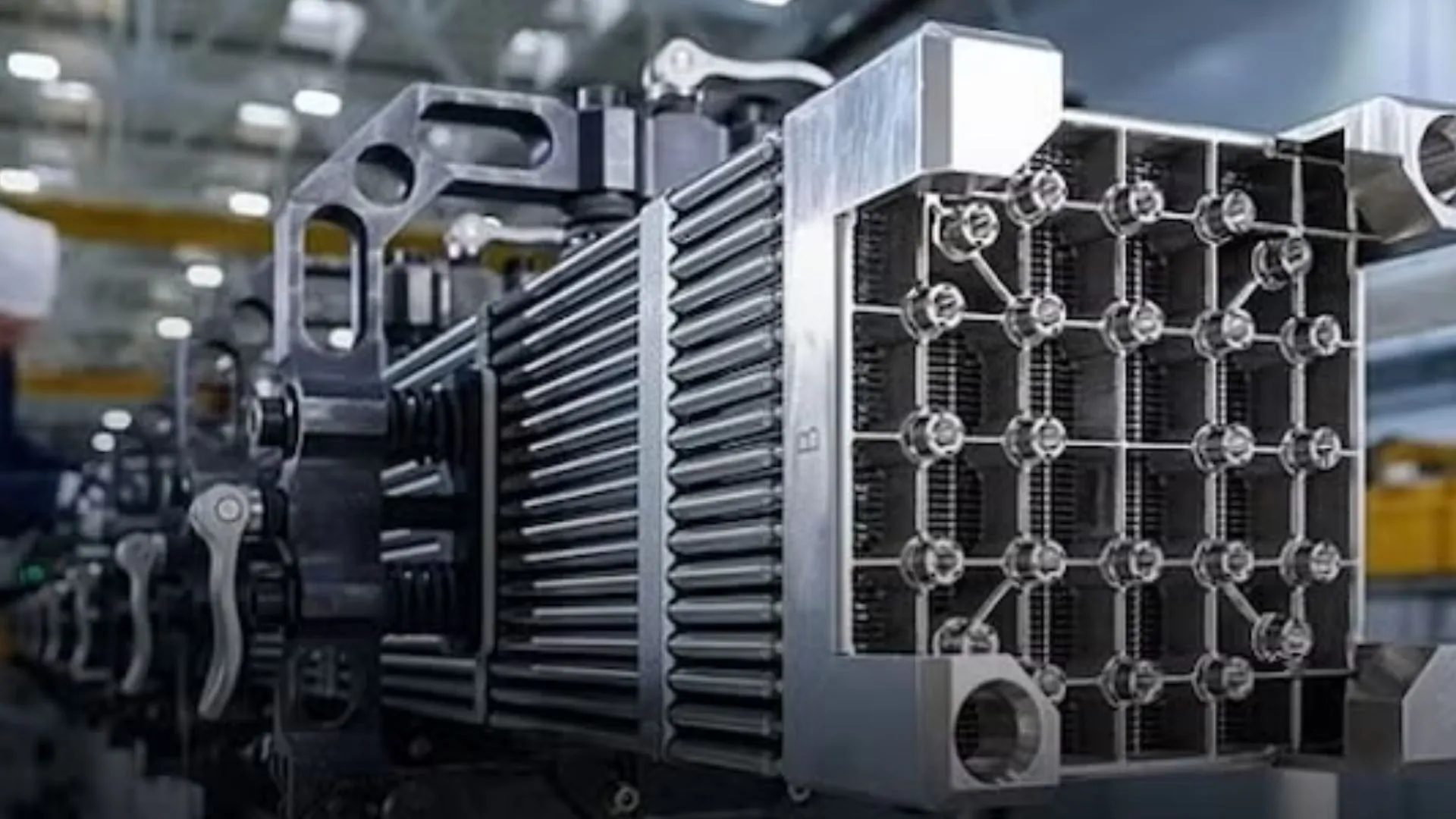 Italian startup secures parts to build tiny nuclear reactors by 2028