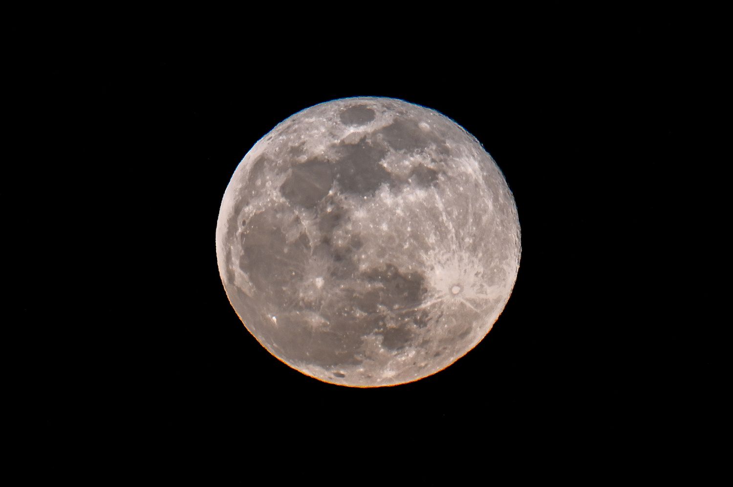 The Essential Guide to February 2026’s Astronomical Highlights