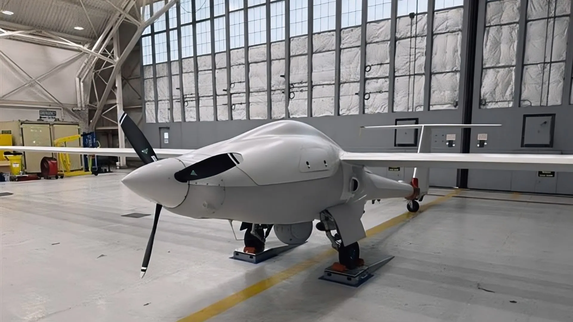 US firm sets 60-hour flight record for military unmanned aircraft