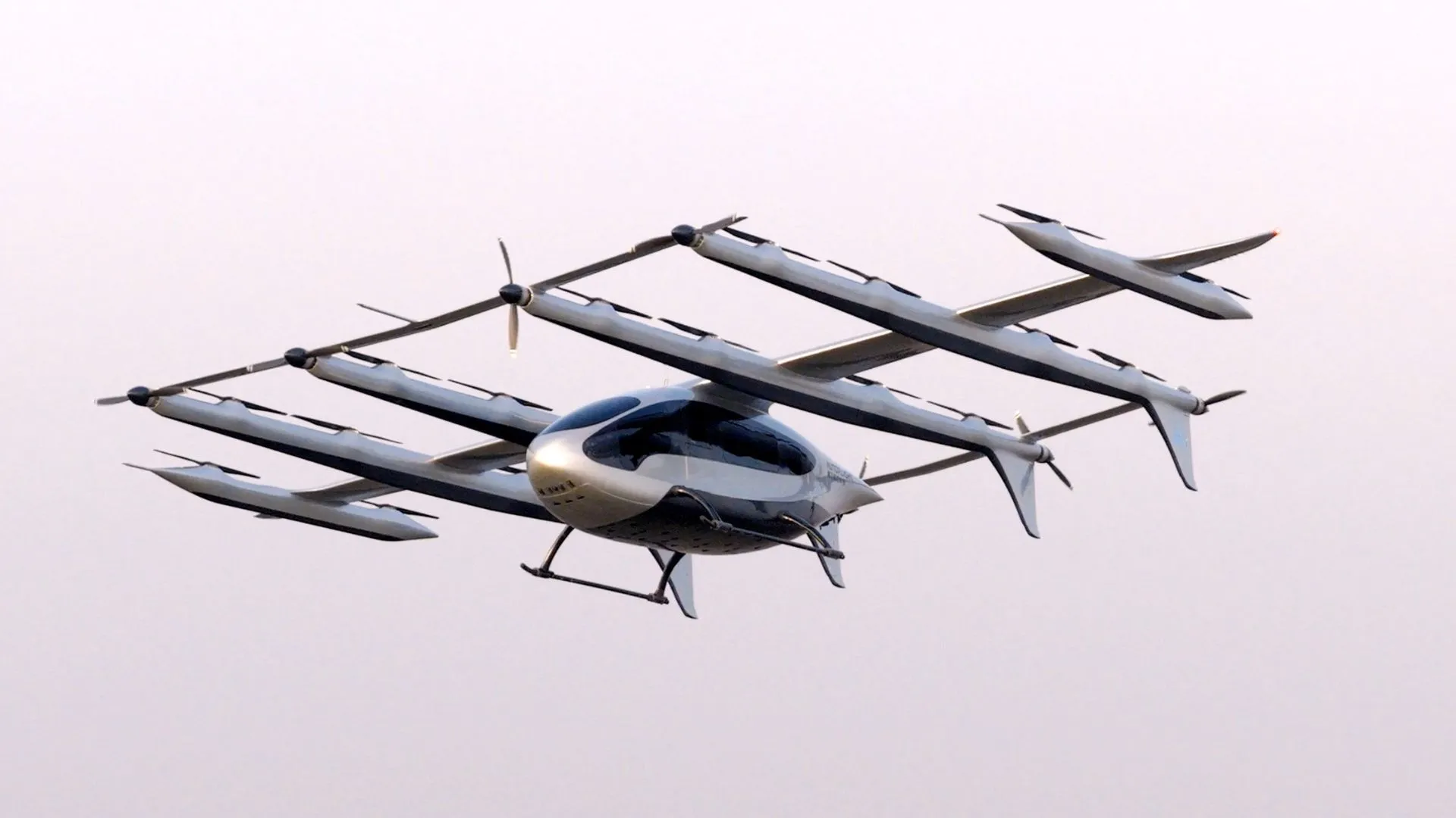 World’s first five-ton eVTOL flies full transition with 932-mile range