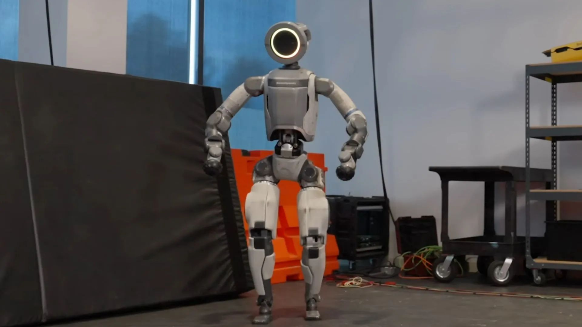 Boston Dynamics’ Atlas humanoid robot perfects cartwheel and backflip