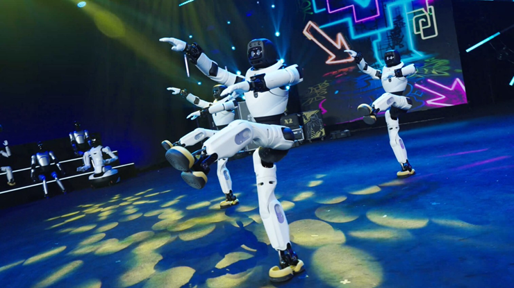 AGIBOT Hosted an AGIBOT NIGHT, a Robot-Led Live Gala Show