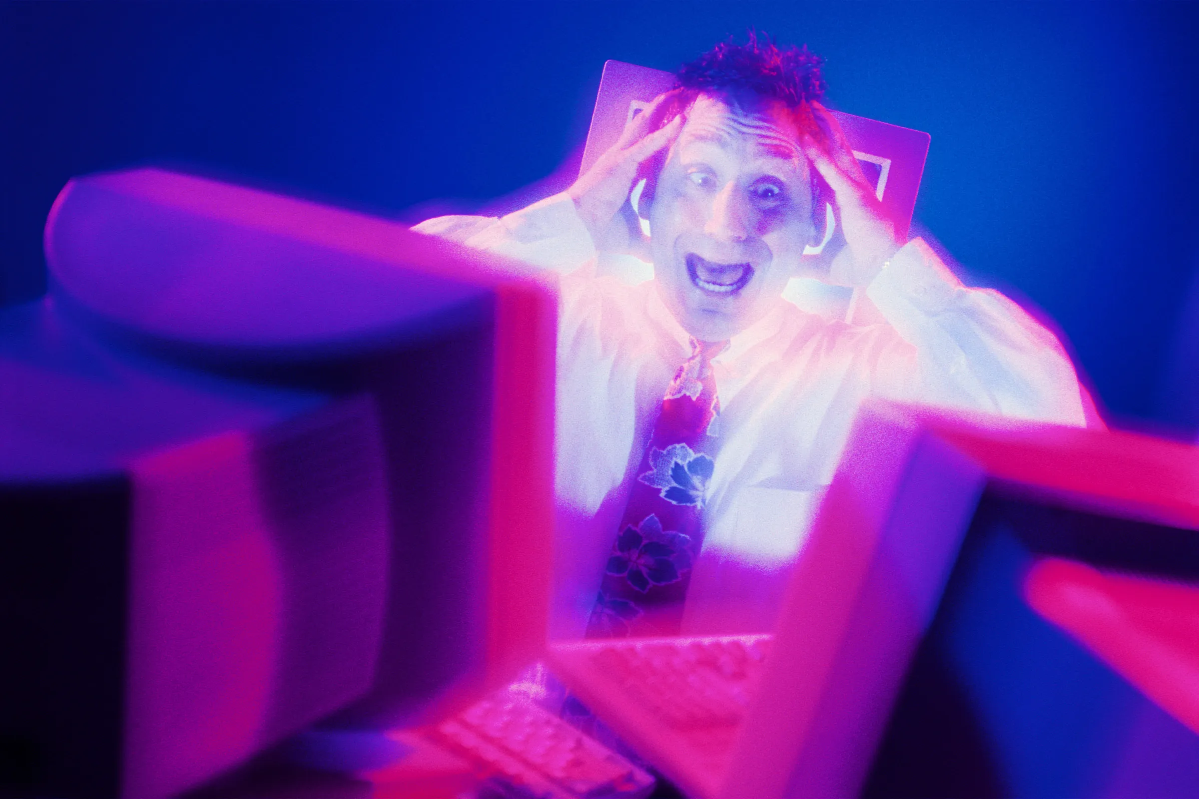 It Turns Out That Constantly Telling Workers They’re About to Be Replaced by AI Has Grim Psychological Effects