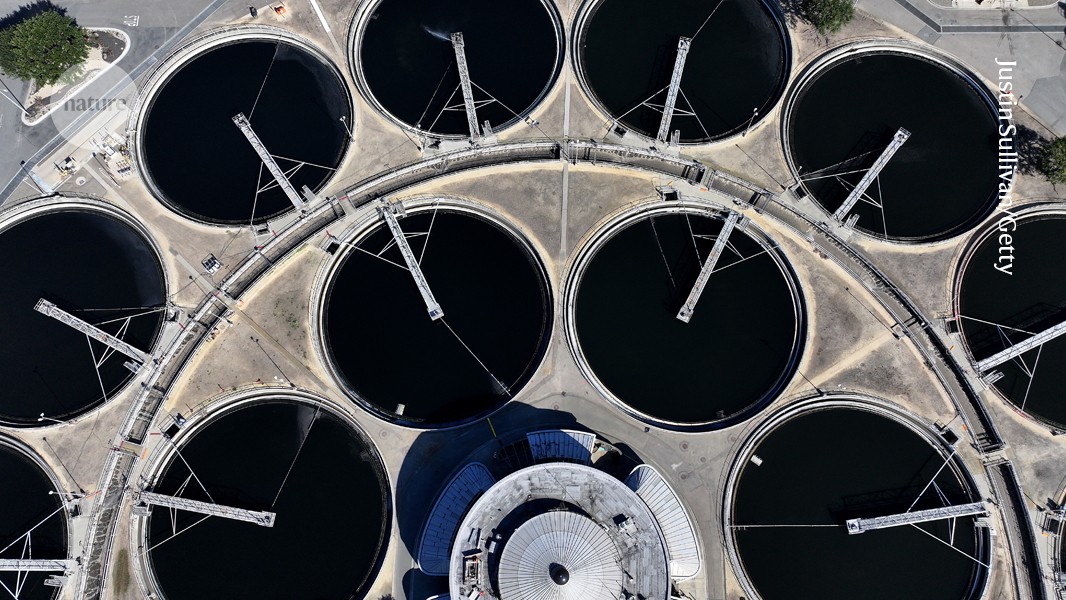 Sewage systems secretly waft pollution into the air