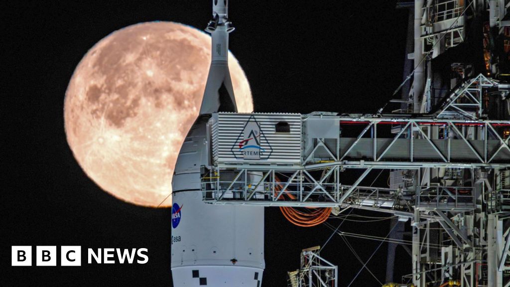 Nasa targets early March to send humans back around the Moon – BBC