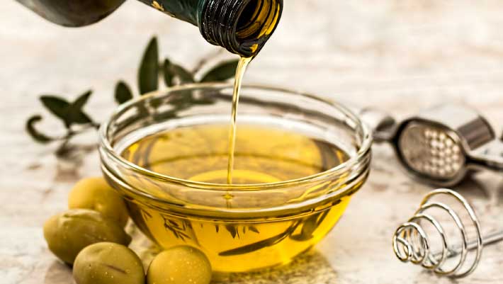 Virgin Olive Oil Tied to Slower Cognitive Decline through Gut Microbiome Changes