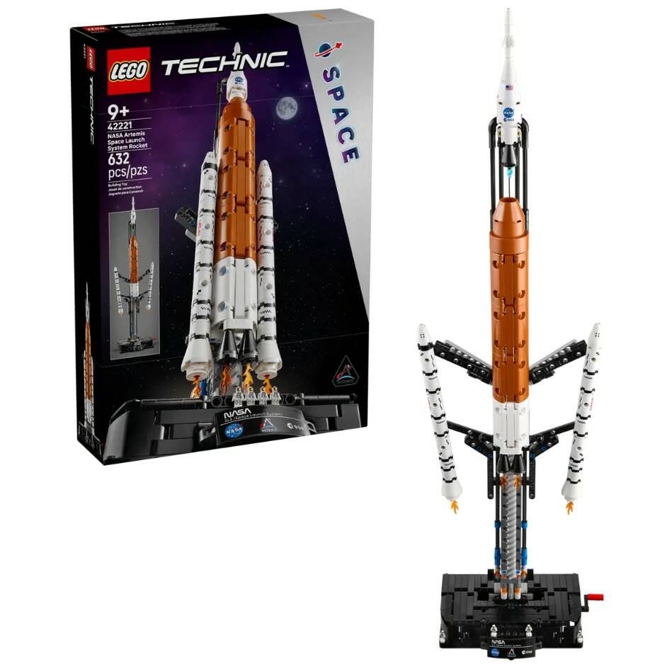 Lego goes back to the Moon with Artemis set • The Register