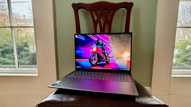 Lenovo Yoga Pro 9i 16 Aura Edition Review: Kick-Ass Laptop for Creators
