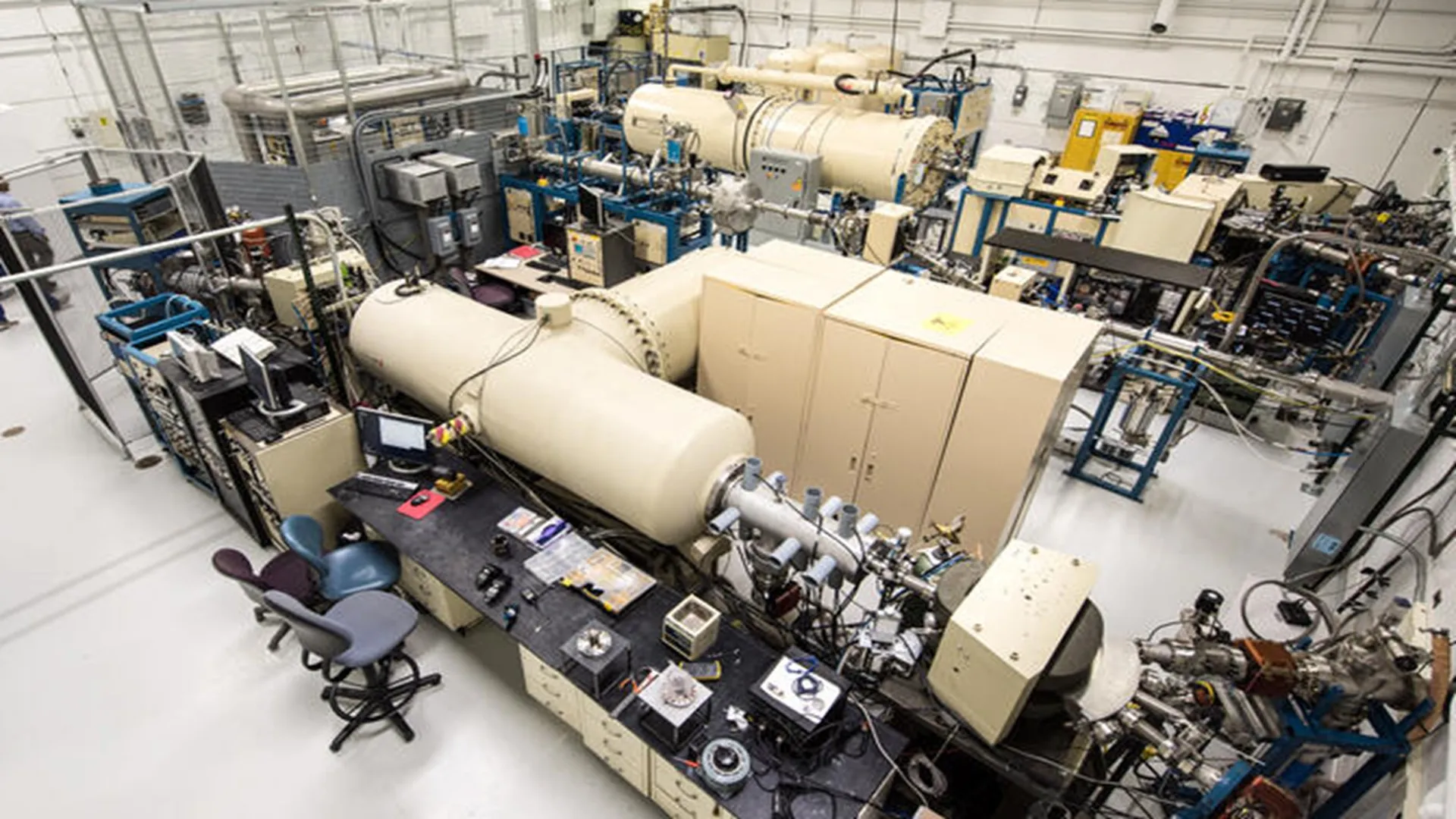 Ion beam breakthrough cuts nuclear reactor testing time by 1,000x