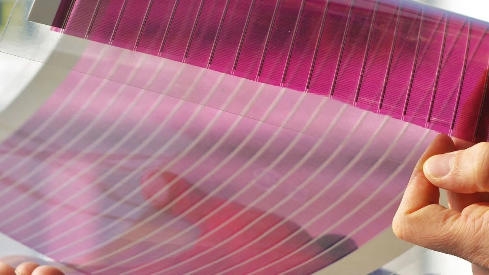 New additive helps solar cells retain 93% power-conversion efficiency