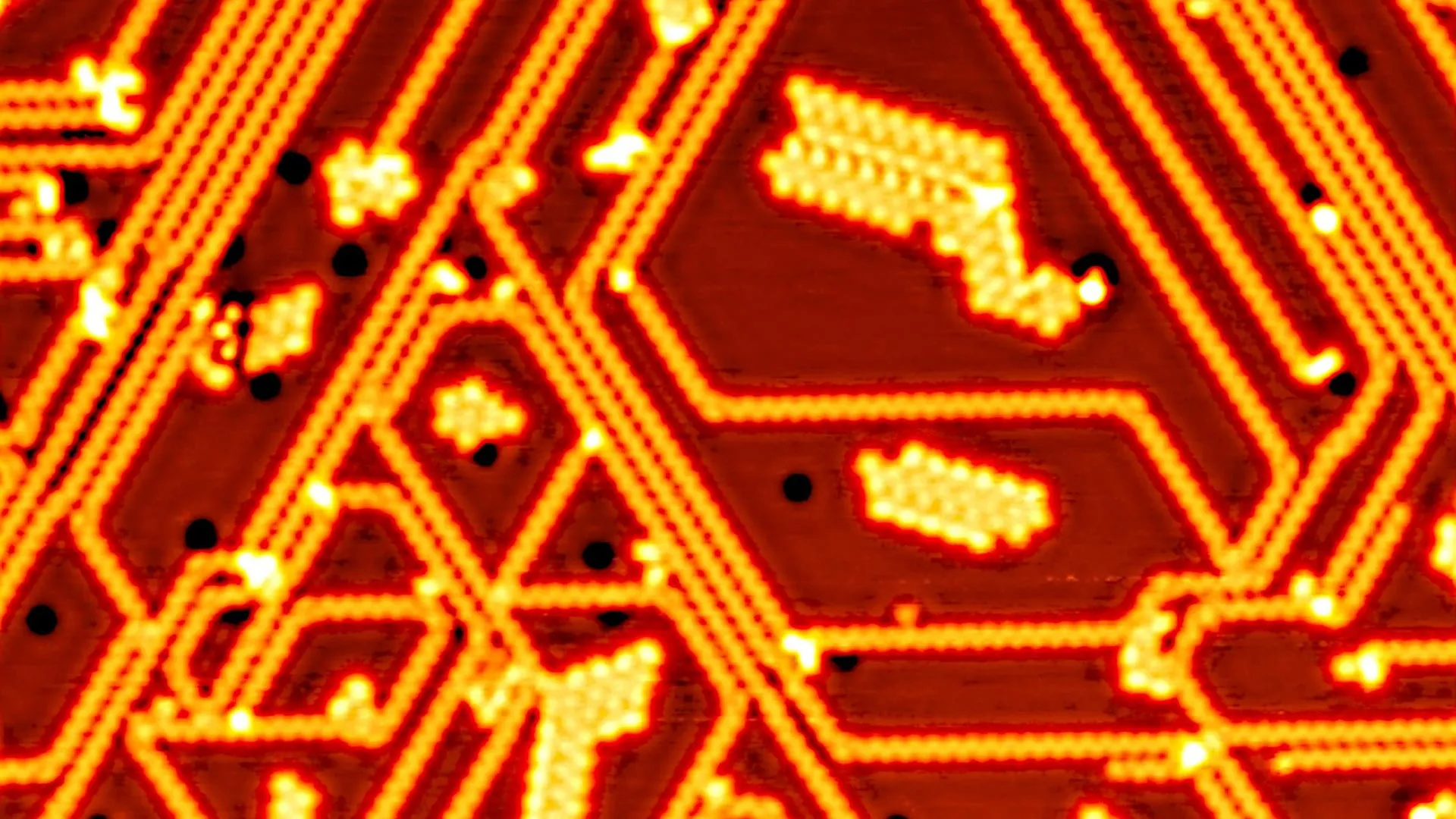 Scientists confirm one-dimensional electron behavior in phosphorus chains