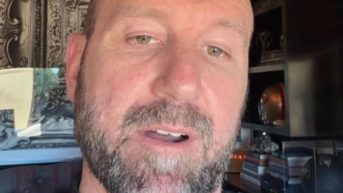 Meta decides not to kill Horizon Worlds VR after all