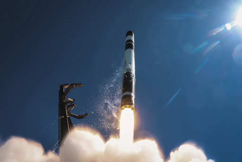 Rocket Lab launches satellite for undisclosed customer
