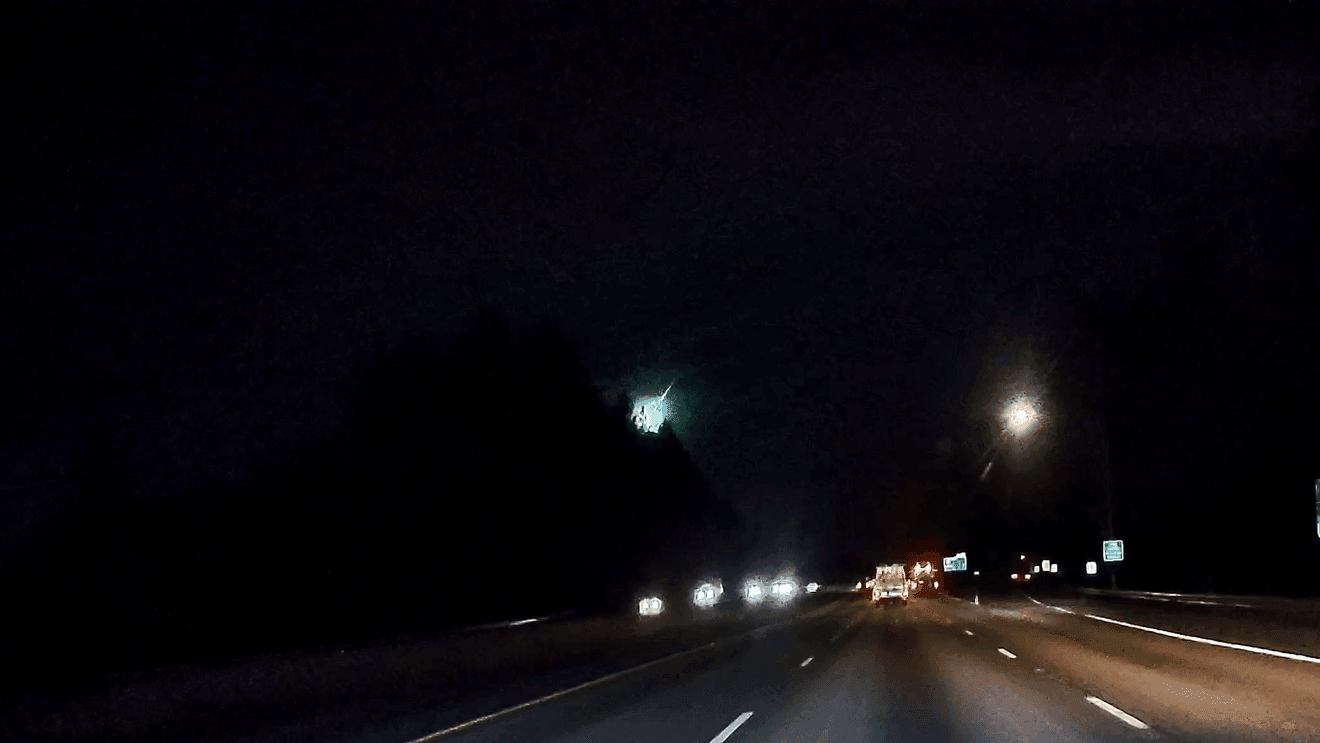 Bright green fireball flashes across Portland area skies around 6:06 a.m.