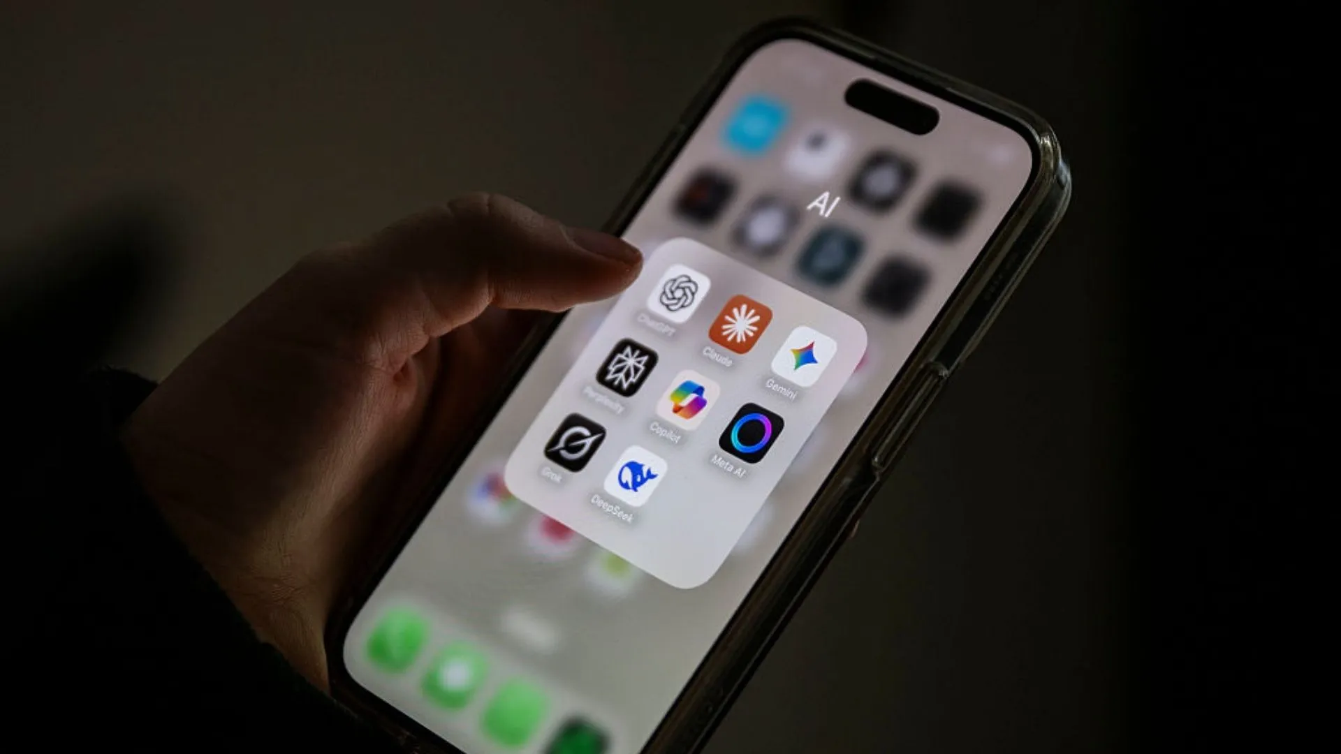 AI models went for nuclear weapon deployment in war simulation study