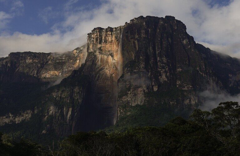 New mapping data show where oil blocks threaten Venezuela’s protected areas