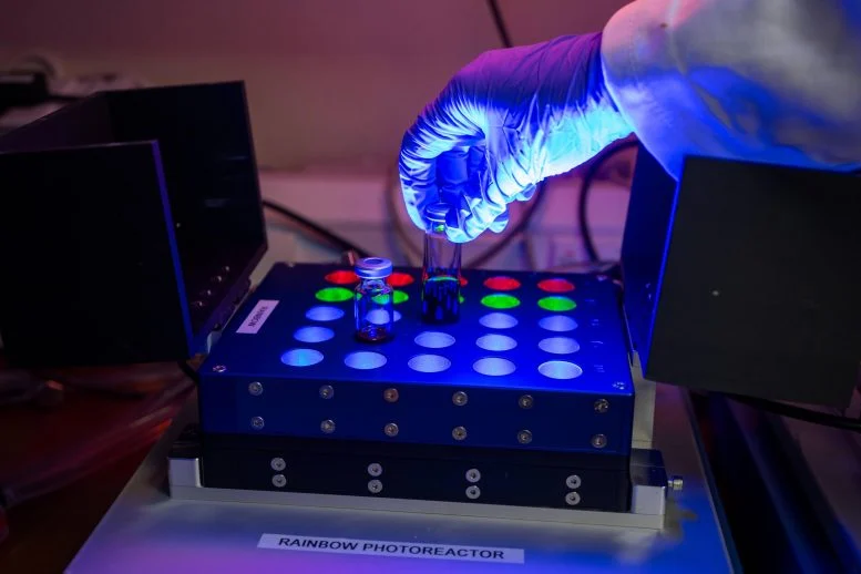 A Cambridge Lab Mistake Reveals a Powerful New Way to Modify Drug Molecules